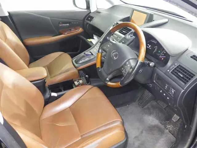 Lexus HS250h  с аукциона в Японии