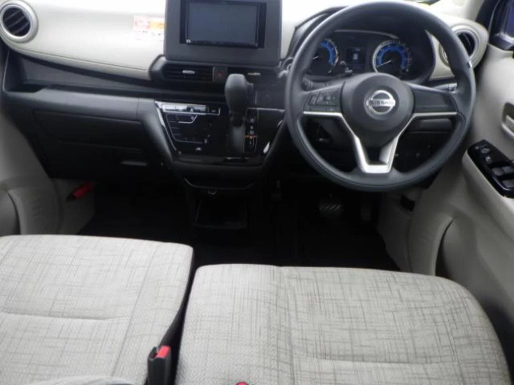 Nissan Dayz  с аукциона в Японии