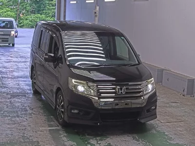 Honda STEPWGN SPADA