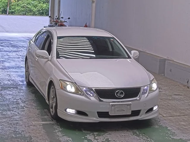 Lexus GS  с аукциона в Японии