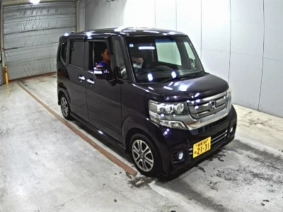 Honda N BOX CUSTOM