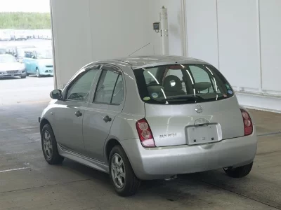 Nissan March