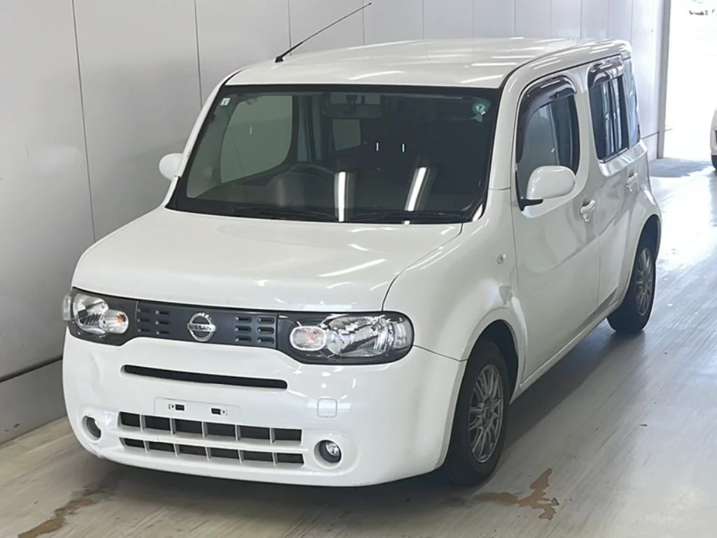 Nissan Cube  с аукциона в Японии