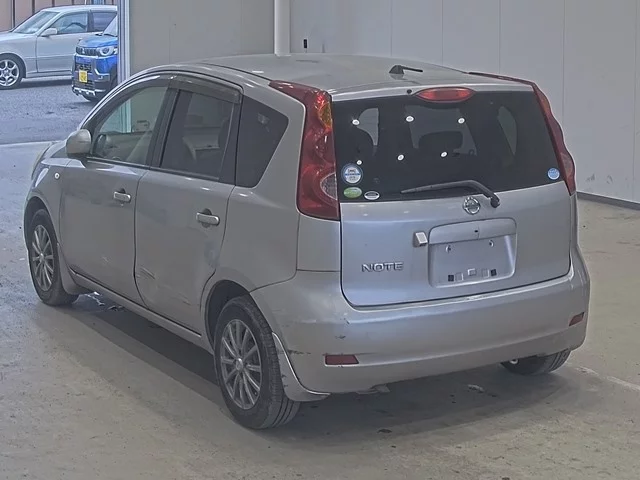 Nissan Note  с аукциона в Японии