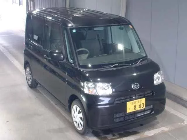 Daihatsu Tanto  с аукциона в Японии