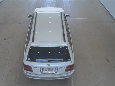 Toyota Crown Estate
