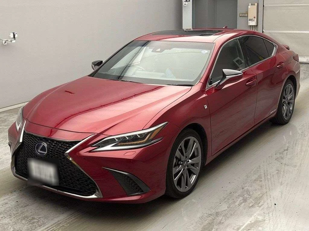 Lexus ES300h  с аукциона в Японии