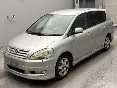 Toyota Ipsum
