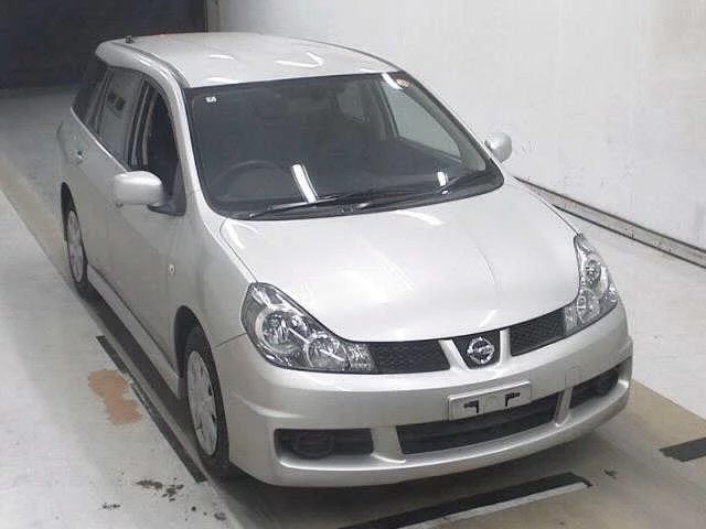 Nissan Wingroad  с аукциона в Японии