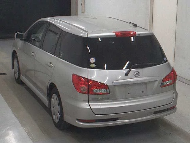 Nissan Wingroad  с аукциона в Японии