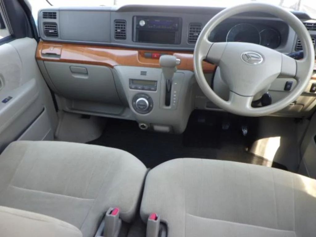 Daihatsu Atrai  с аукциона в Японии