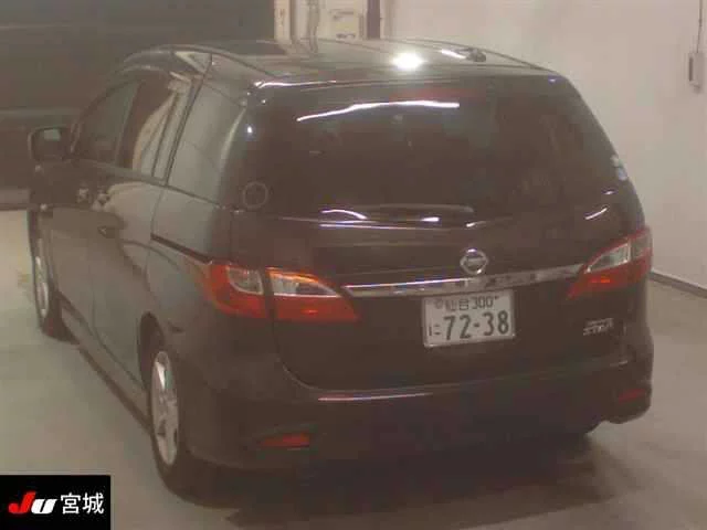 Nissan Lafesta  с аукциона в Японии