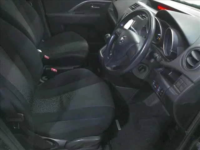 Nissan Lafesta  с аукциона в Японии