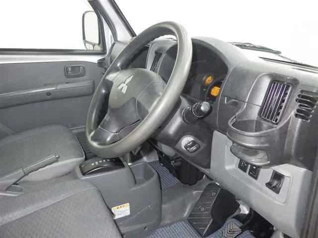 Mitsubishi Minicab  с аукциона в Японии