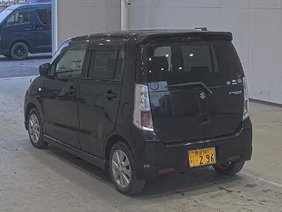 SUZUKI WAGON R STINGRAY