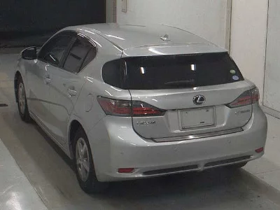 Lexus CT200h