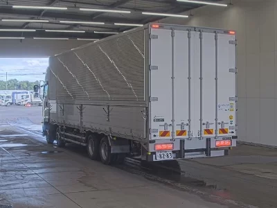 ISUZU GIGA