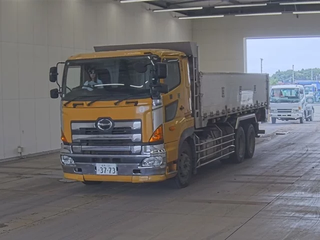 Hino Profia  с аукциона в Японии