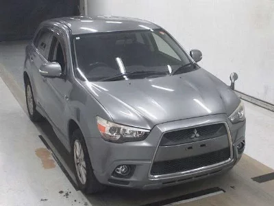 Mitsubishi RVR
