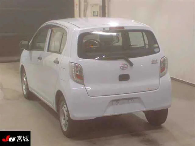 DAIHATSU MIRA E:S, лот №672
