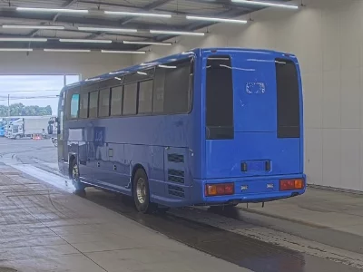 Isuzu Gala