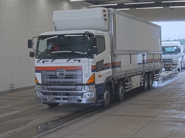 Hino Profia  с аукциона в Японии