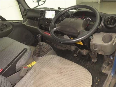 TOYOTA DYNA