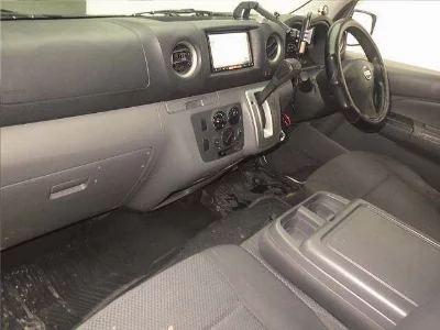 NISSAN NV350 CARAVAN