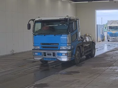 Mitsubishi Fuso Super Great