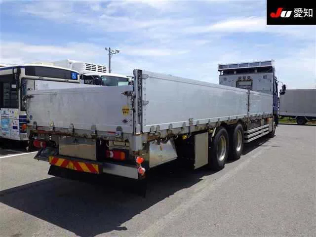 Nissan UD TRUCK S  с аукциона в Японии