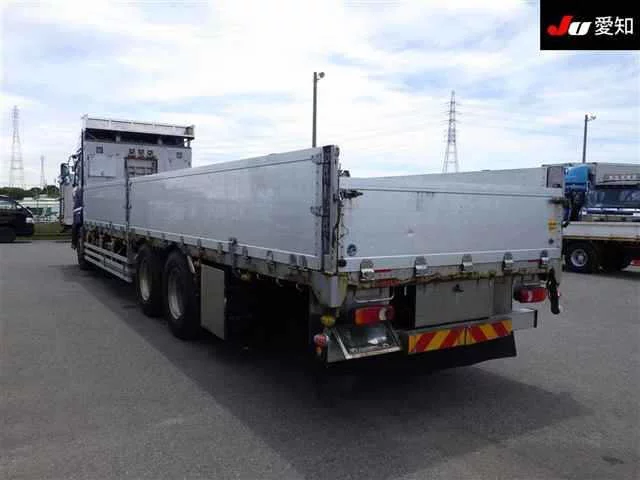 Nissan UD TRUCK S  с аукциона в Японии