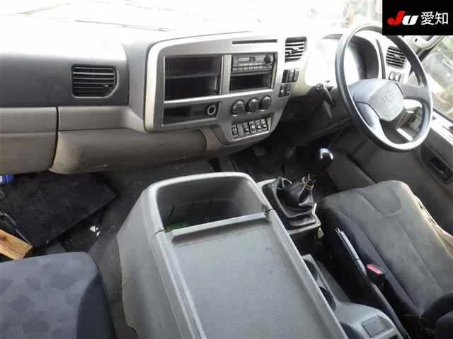 Nissan UD TRUCK S  с аукциона в Японии