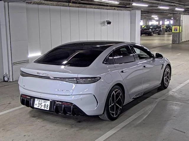 GMC BYD  с аукциона в Японии