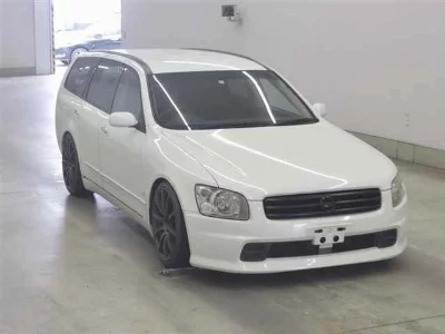 Nissan Stagea