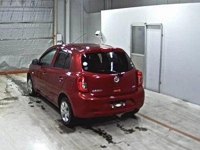 Nissan March