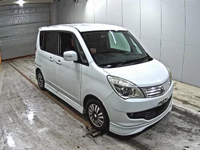 Mitsubishi Delica D:2