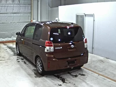 Toyota Spade