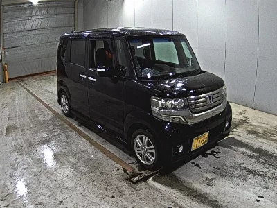 Honda N BOX CUSTOM