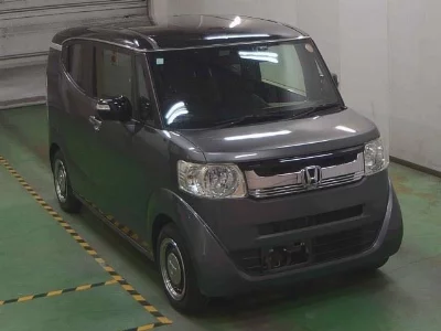 Honda N-Box Slash