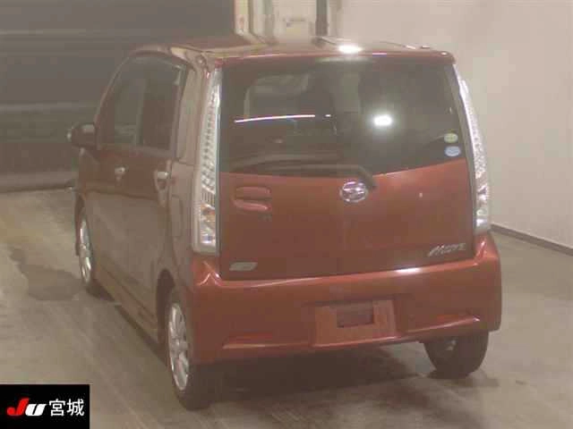 Daihatsu Move  с аукциона в Японии