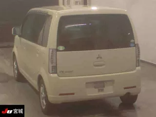 Mitsubishi eK Wagon