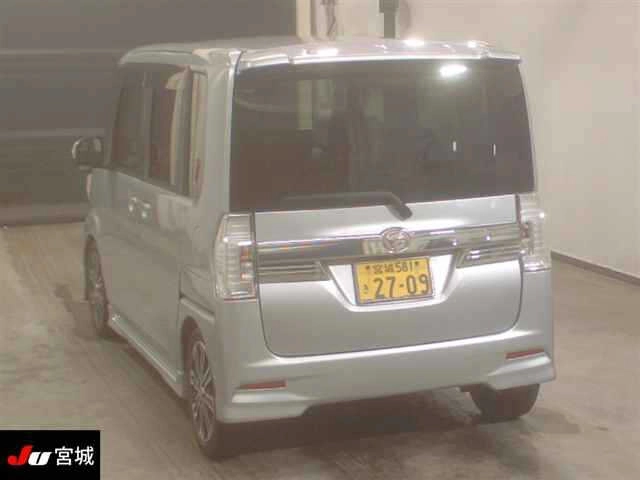 Daihatsu Tanto  с аукциона в Японии