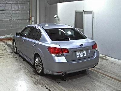 Subaru Legacy B4