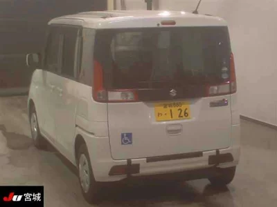 Suzuki Spacia