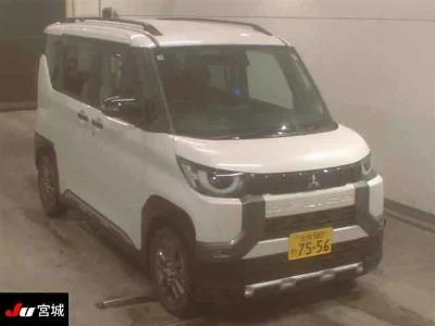 Mitsubishi Delica Mini