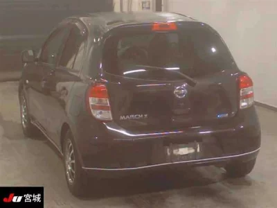 Nissan March