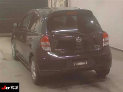 Nissan March