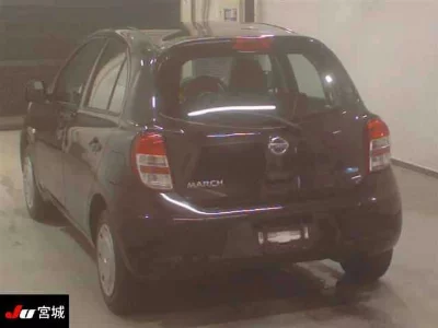 Nissan March