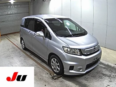 Honda Freed Spike