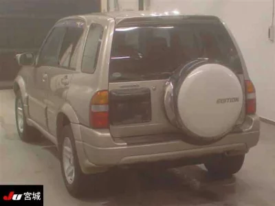 Suzuki Escudo